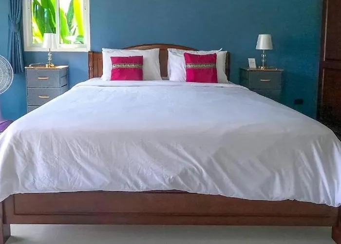 Lay Back Villa C2 With Kitchen & High Speed Internet